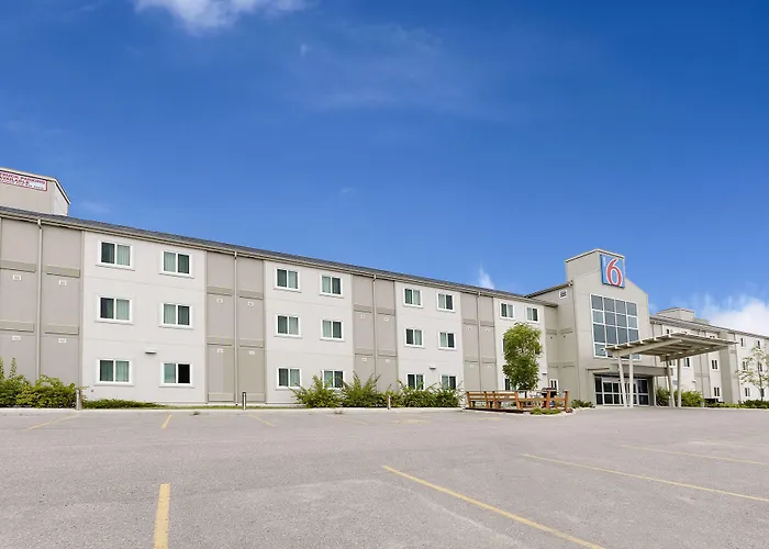 Motel 6-Brandon, Mb