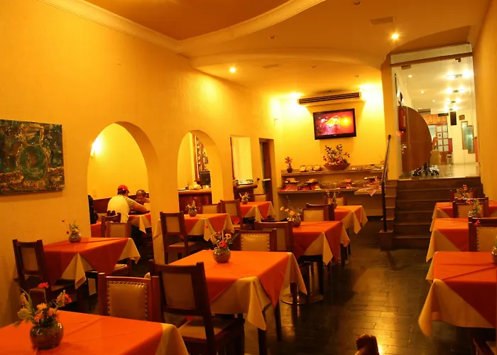 Hotel Bernal
