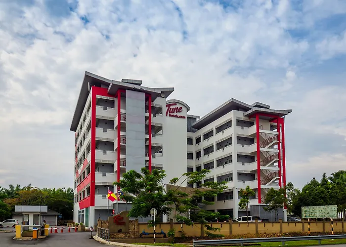 Tune Hotel Klia Aeropolis