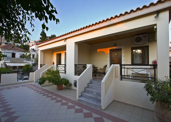 Mythos- Platanias- Hotel -Apts