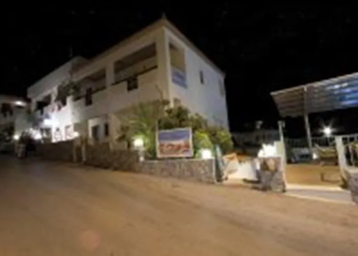 Mythos- Platanias- Hotel -Apts