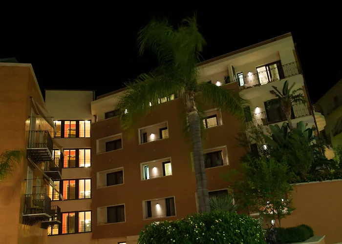 Artemis Hotel