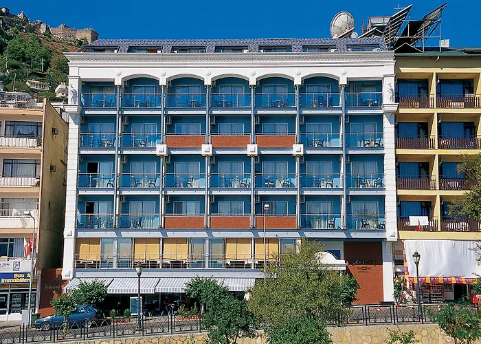Numa Port Hotel (Adults Only)