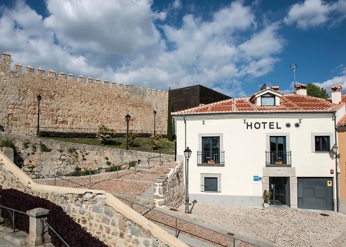 Hotel Puerta De La Santa