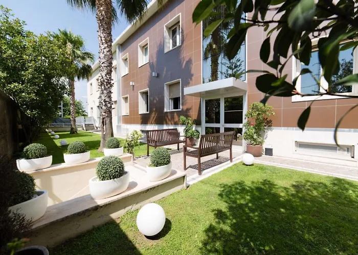 Plana Hotel