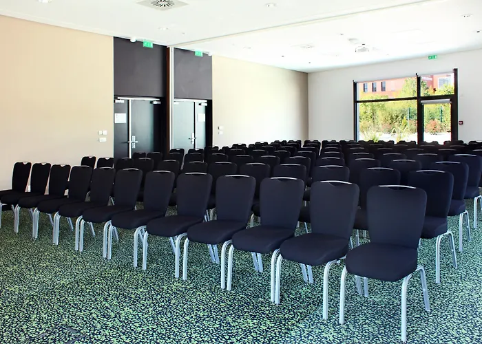 Holiday Inn Express Montpellier - Odysseum By Ihg