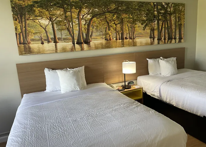 Days Inn By Wyndham Valdosta/Near Valdosta Mall