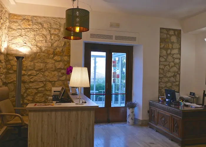 Hotel Colucci