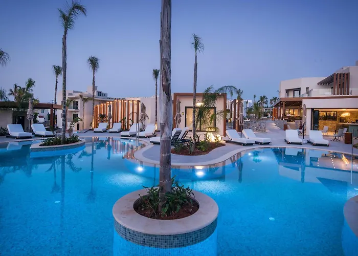 Noble Hotel & Suites - Adults Only
