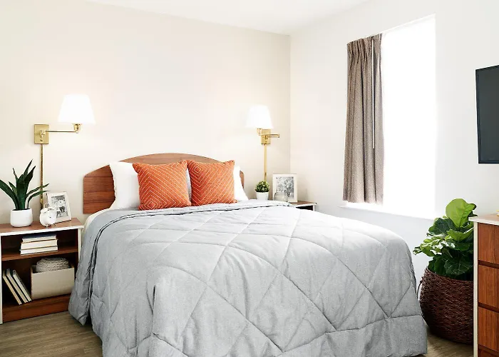 Intown Suites Extended Stay Columbus Ga