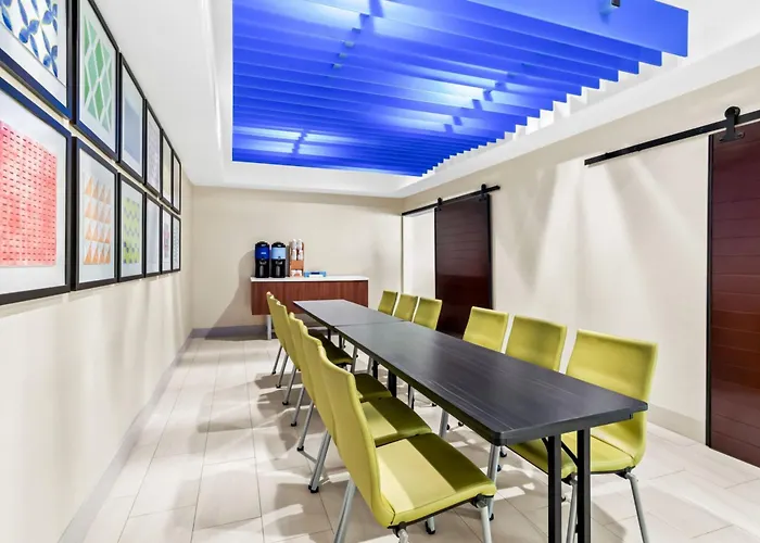Holiday Inn Express And Suites Hotel - Pauls Valley By Ihg
