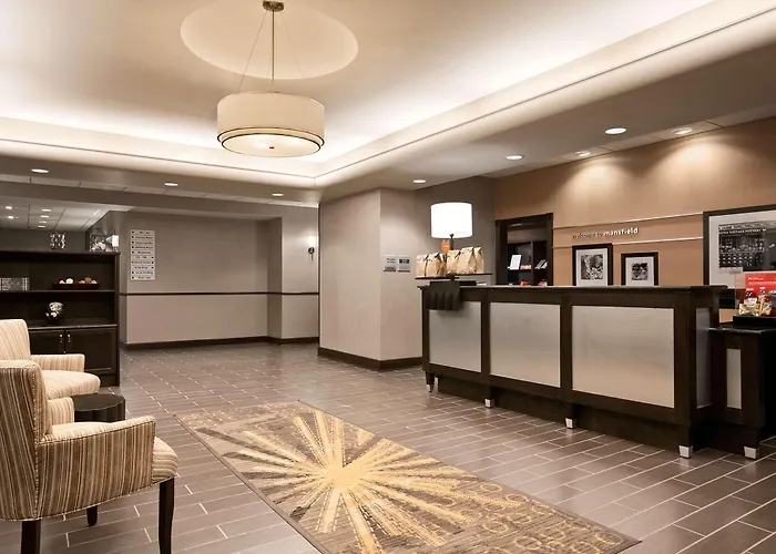 Hampton Inn & Suites - Mansfield