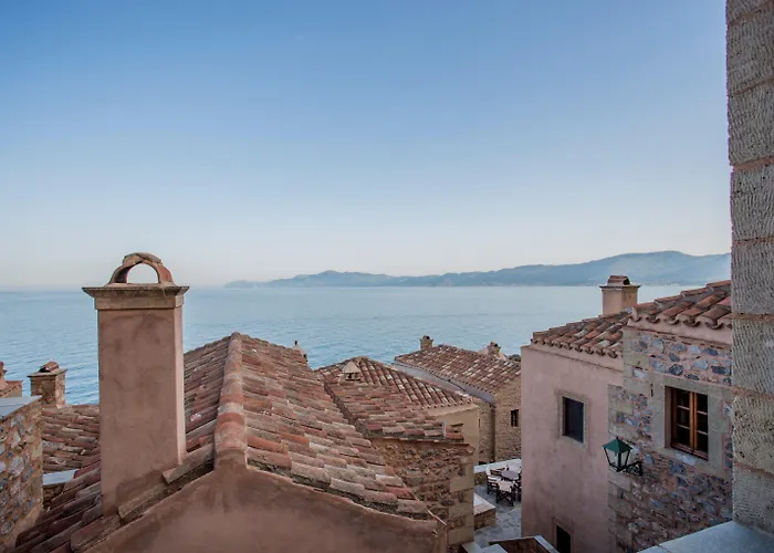 Bastione Malvasia Hotel (ex New Malvasia)