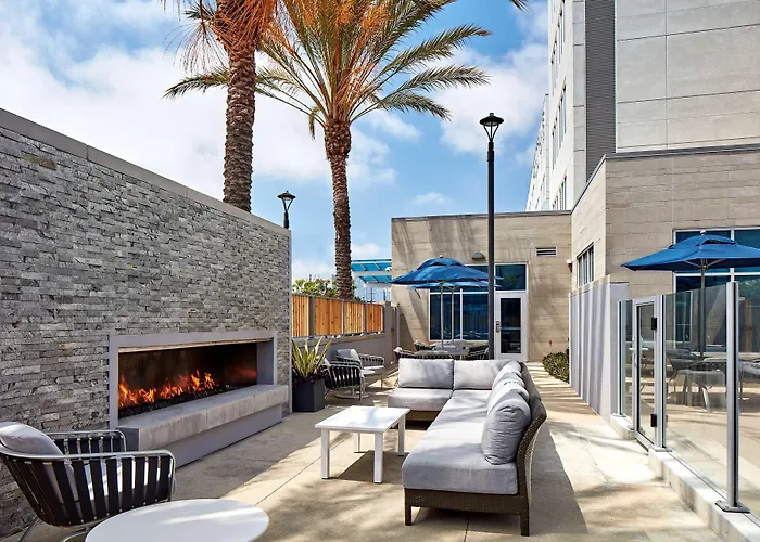Hyatt Place Los Angeles / Lax / El Segundo
