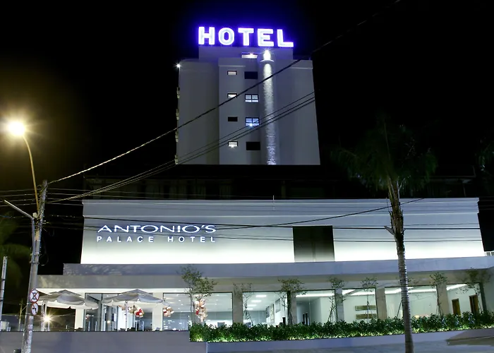 Antonio'S Palace Hotel
