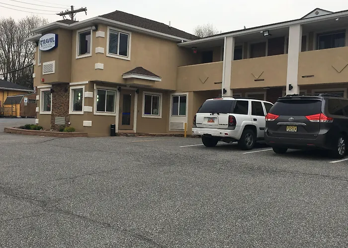 Travel Inn & Suites Flemington