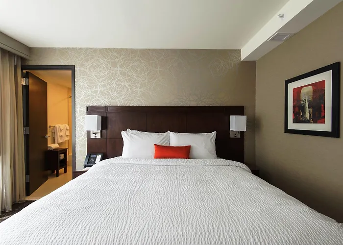 Courtyard By Marriott Times Square West