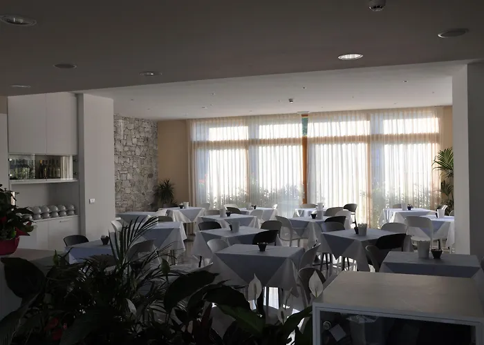 Tullio Hotel