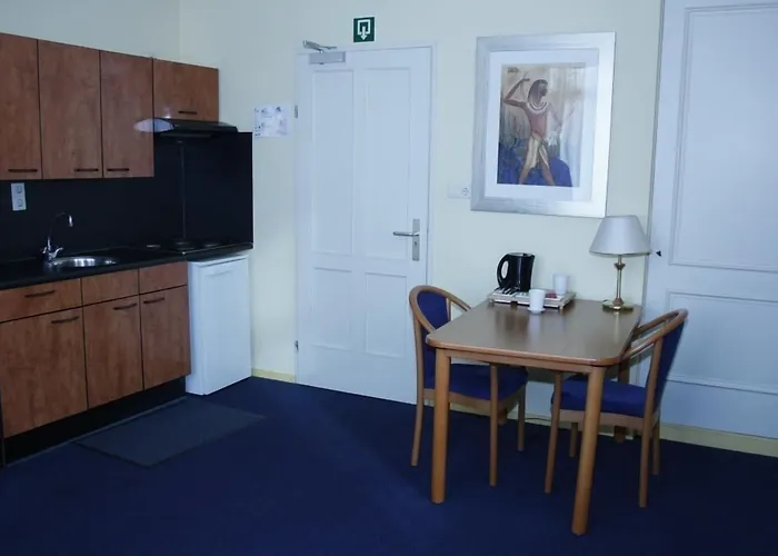 Hotel & Appartementen Royal