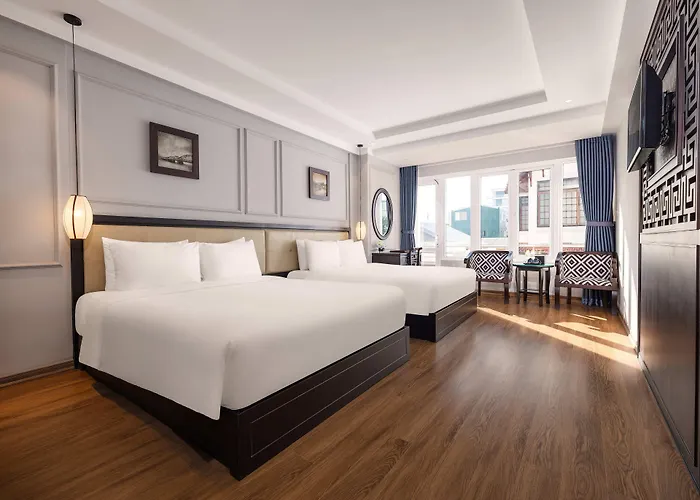 Royal Hotel