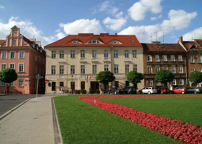 Hotel Kolegiacki