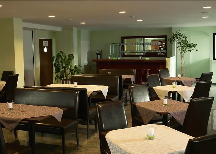 Hotel Olive Inn