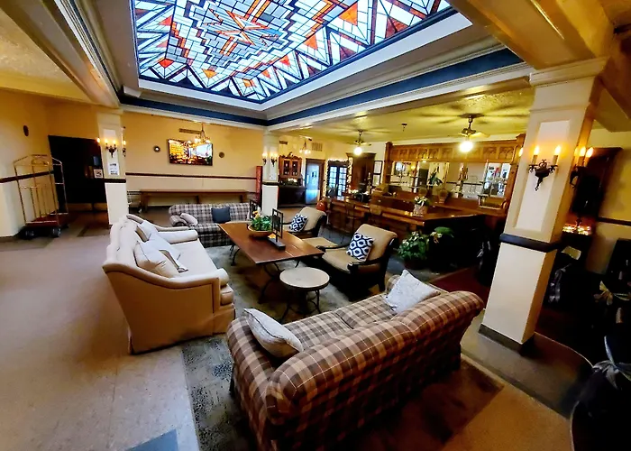 Monte Villa Hotel