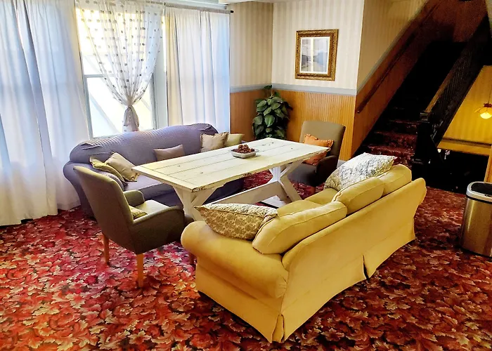 Monte Villa Hotel