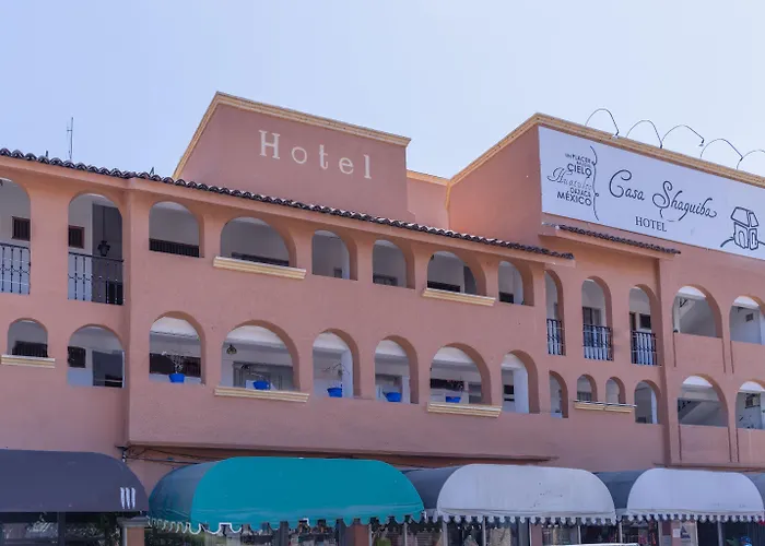 Hux Express-Huatulco