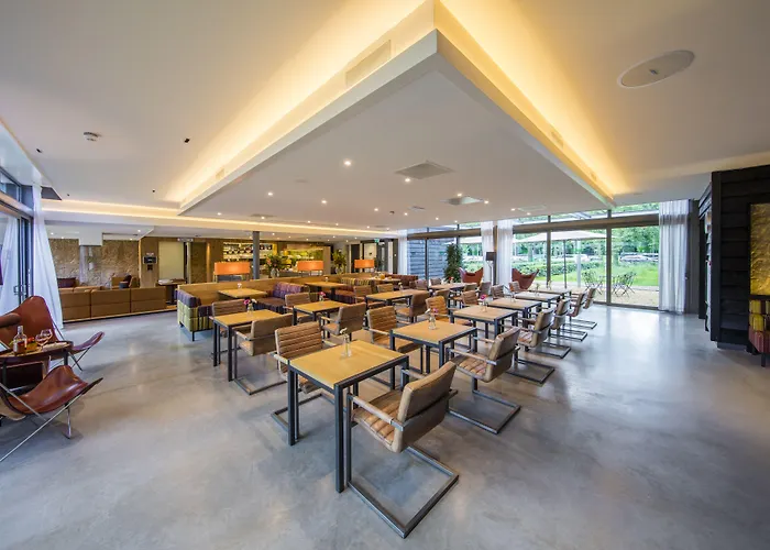 Star Lodge Hotels