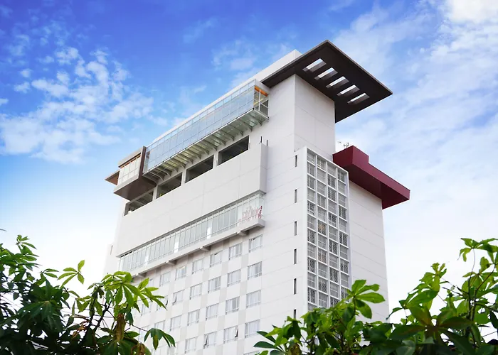 The Zhm Premiere Padang