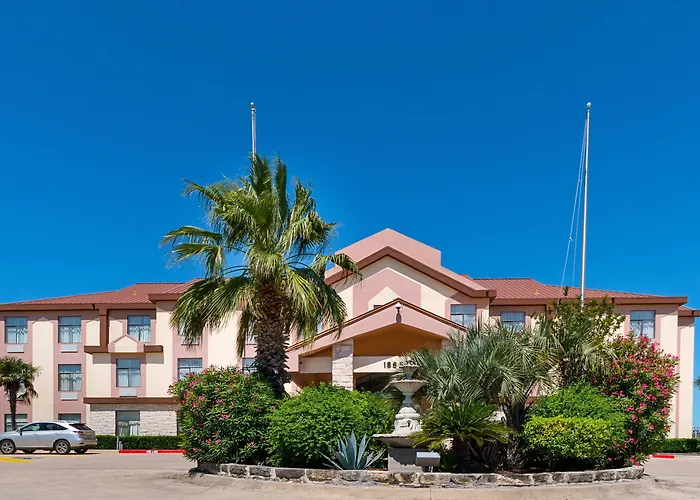 Quality Inn & Suites Buda
