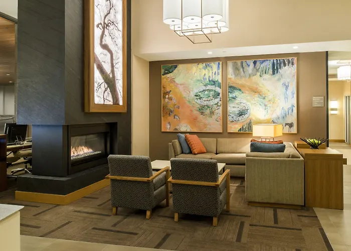 Hyatt Place Portland Downtown - Old Port Square