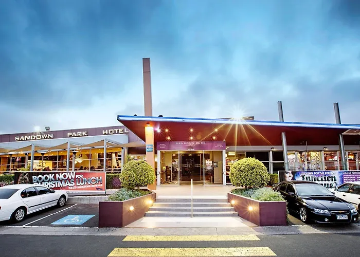 Nightcap At Sandown Park Hotel