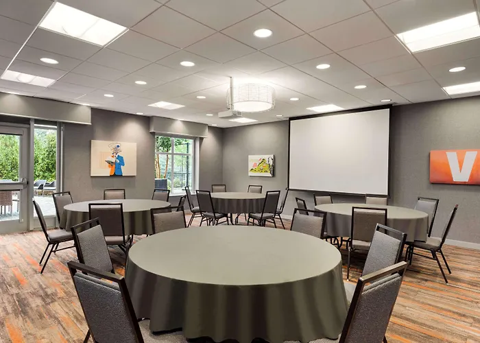 Homewood Suites By Hilton - Charlottesville