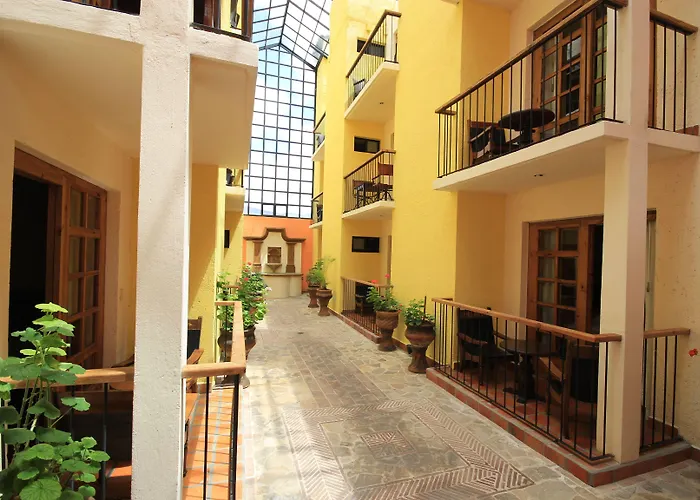 Hotel Diego De Mazariegos