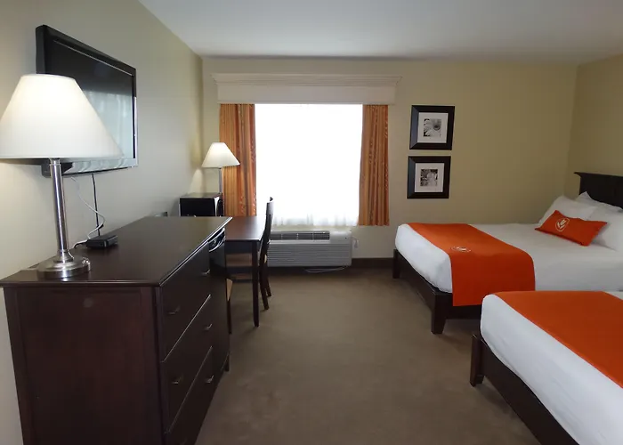 Amsterdam Inn & Suites Sussex, An Ascend Collection Hotel