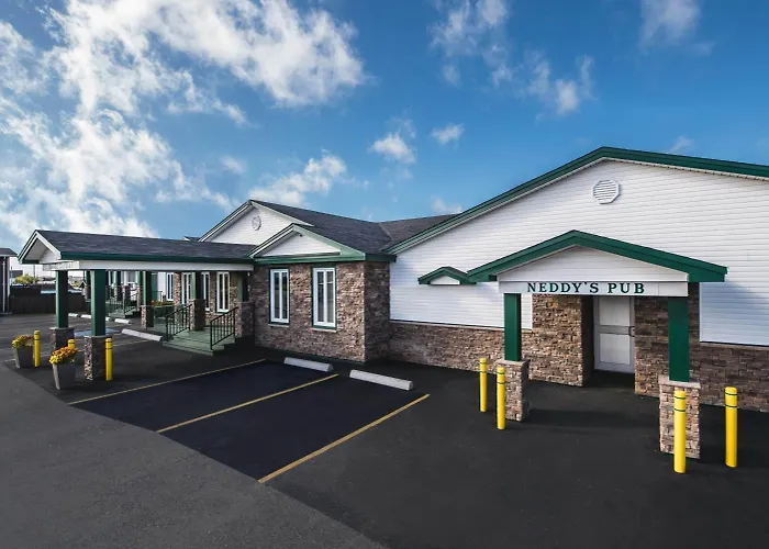 Shallow Bay Motel & Cabins Conference Centre