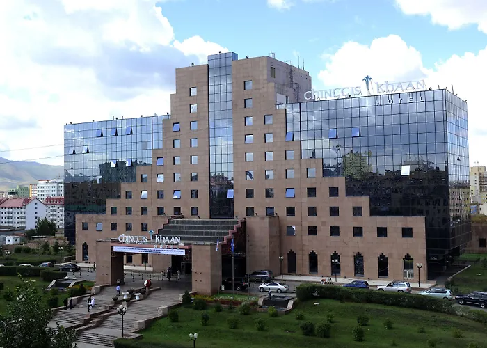 Chinggis Khaan Hotel