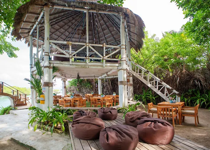 Isla Mulata, Islas Del Rosario