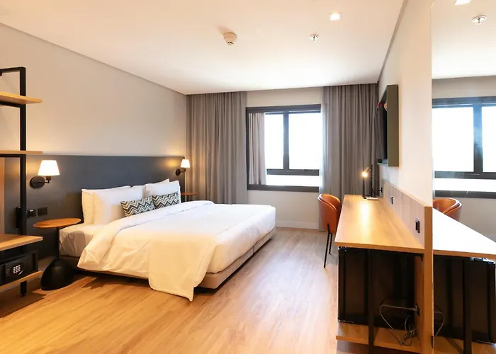 Monaro Hotel Guapore