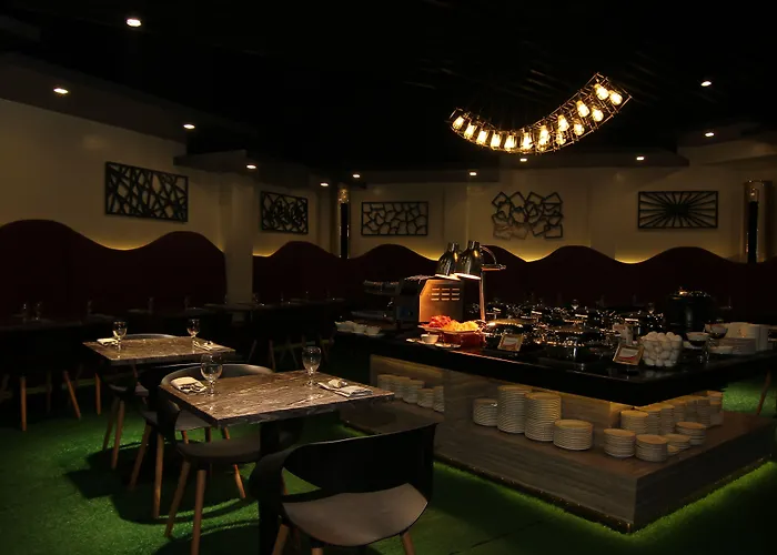Eloisa Royal Suites