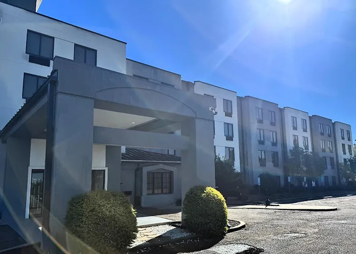 Travelodge By Wyndham Flowood