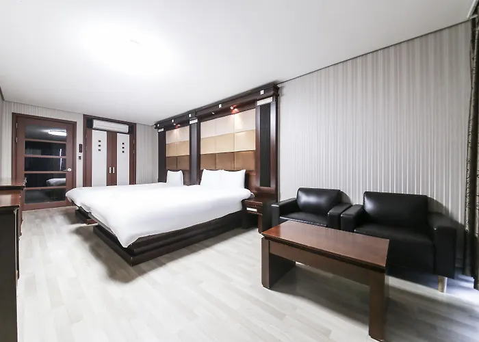 Gyeongpo Soo Hotel