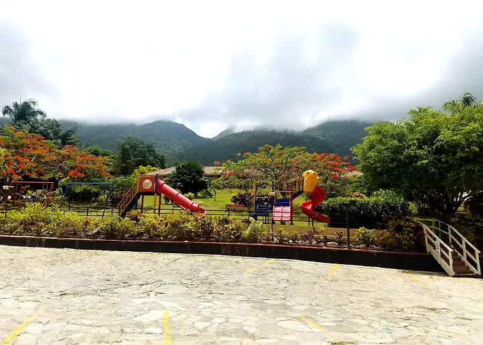 Jarabacoa River Club & Resort