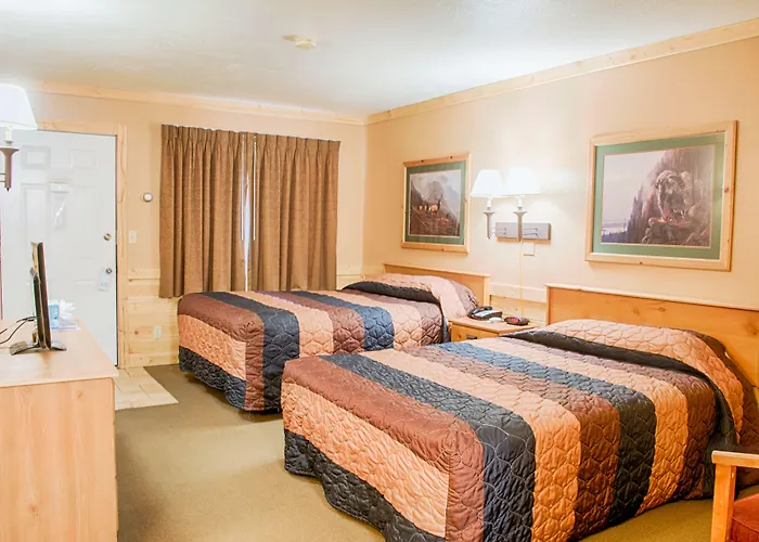 Flat Creek Inn