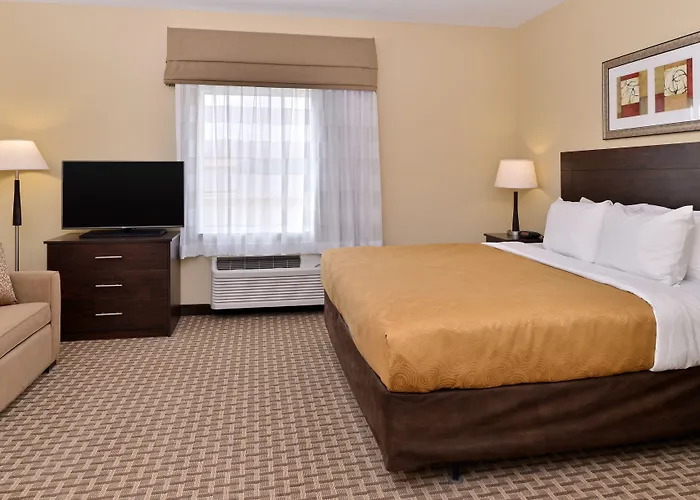 Mainstay Suites Meridian - Bonita Lakes