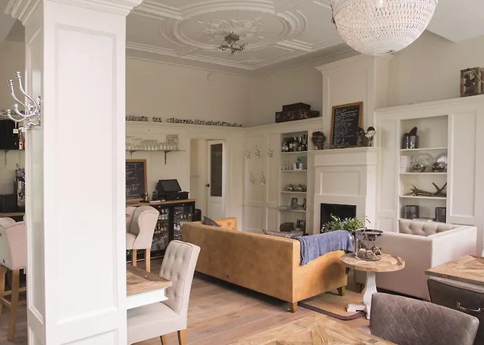Zenzez Hotel&Lounge