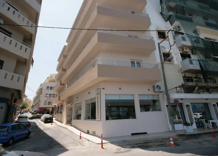 Kronos Hotel