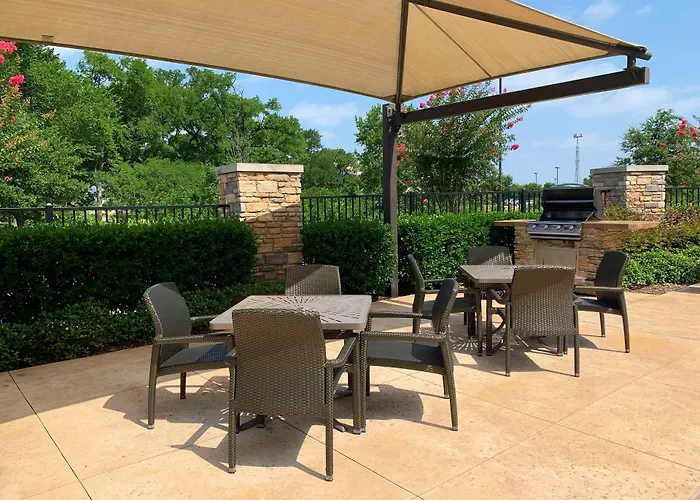 Hampton Inn & Suites Dallas/Plano-East